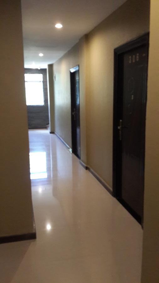 Batam Leon Inn Jodoh Square מראה חיצוני תמונה
